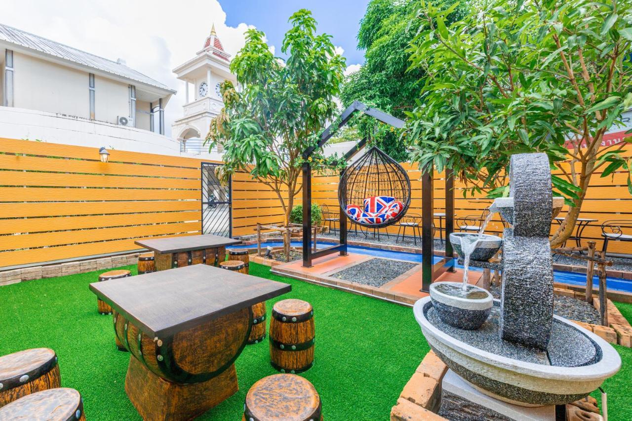 Hostel Marco Polo Phuket Poshtel & Bistro Exteriér fotografie